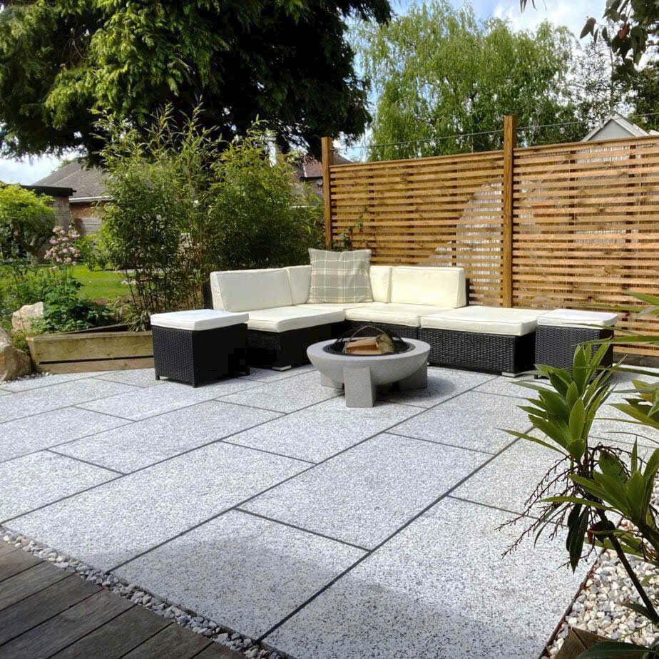 Đá granite muối tiêu lát sân chống trơn